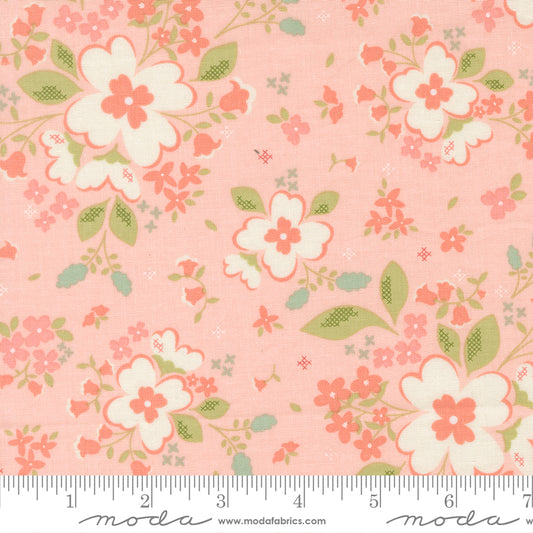 Sunbonnet Pretty Petals Large Floral Pink by My Sew Quilty Life of Moda Fabrics 31760 15, 1/2 yard increments
