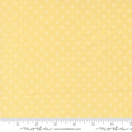 Bloomsberry Favorite Dots by Camille Roskelley of Moda Fabrics 55356 12, 1/2 yard increments