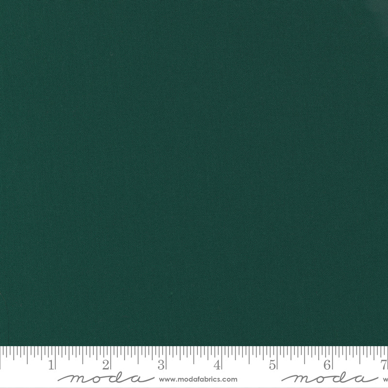 Moda Bella Solids Christmas Green 9900 14, 1/2 yard increments