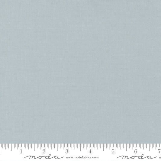 Moda Bella Solids Zen Grey 9900 185, 1/2 yard increments