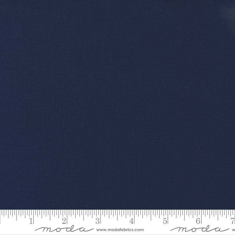 Moda Bella Solids Midnight 9900 419, 1/2 yard increments
