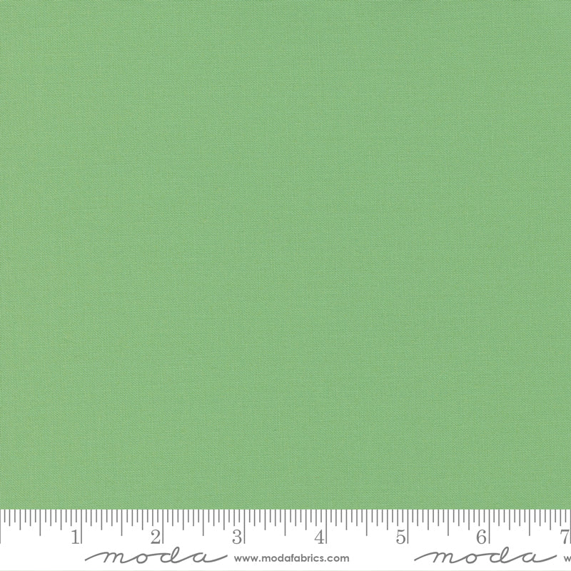 Moda Bella Solids Green Apple 9900 74, 1/2 yard increments