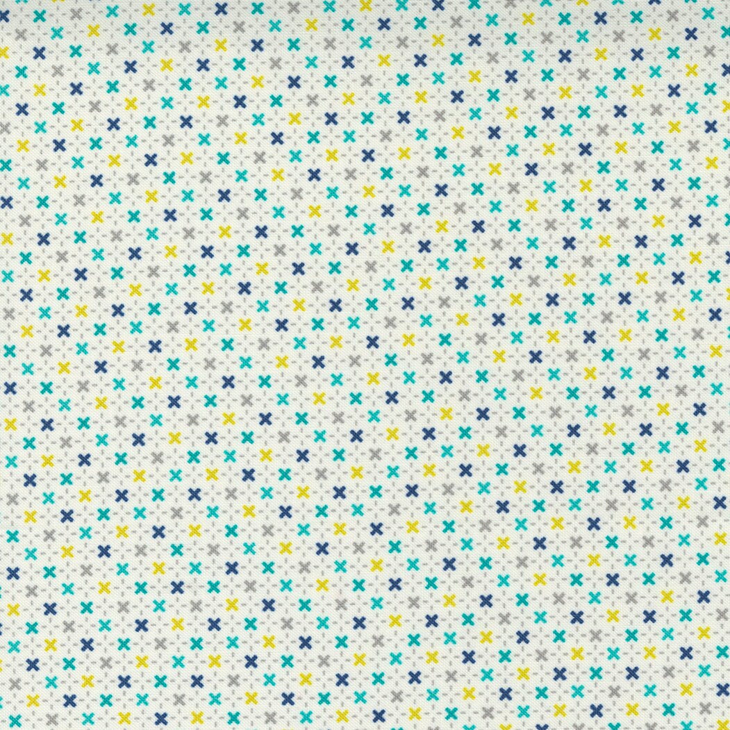 Morning Light Beds And Borders Blender Cloud Bluebird by Linzee Kull McCray for Moda Fabrics Fabric Yardage 23347 31