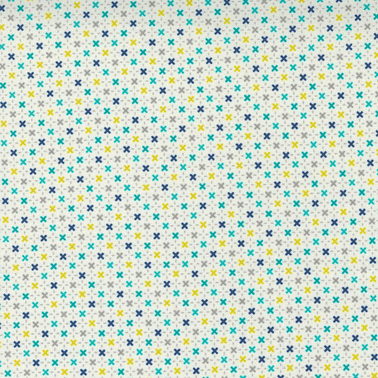 Morning Light Beds And Borders Blender Cloud Bluebird by Linzee Kull McCray for Moda Fabrics Fabric Yardage 23347 31