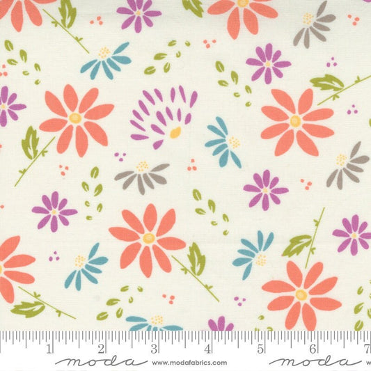 Seashore Drive Bliss Floral Abstract Floral Daisy Ivory by Sherri and Chelsi for Moda Fabrics 37620 11