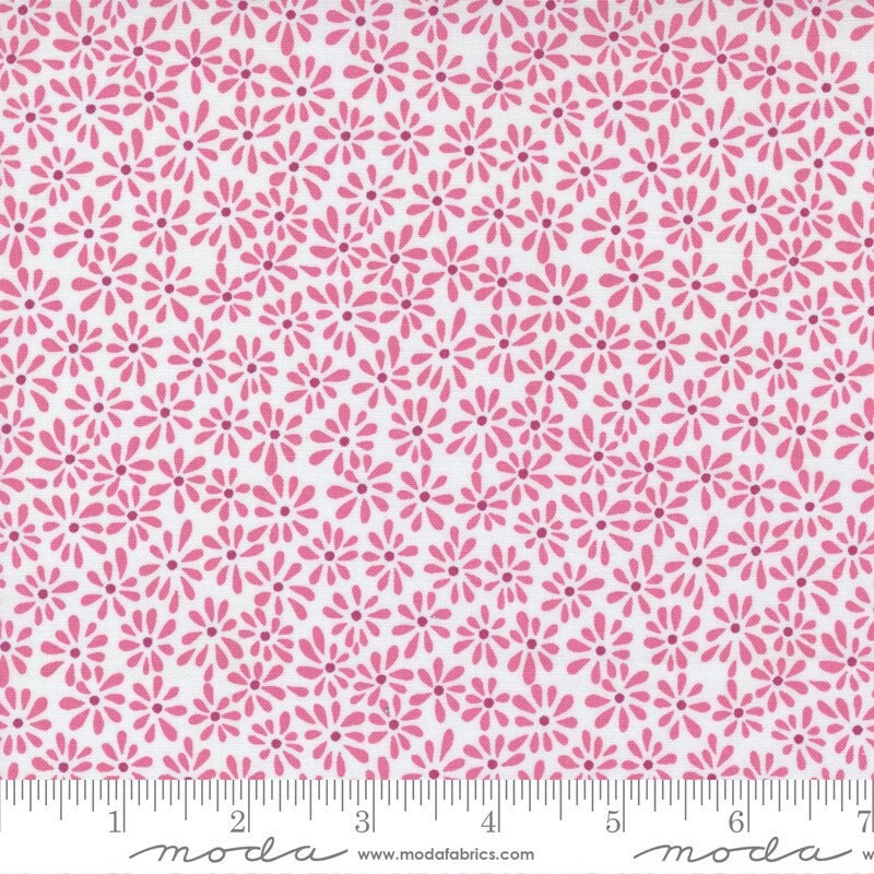 Picnic Pop Doodle Flowers Popping Pink by Me and My Sister Designs for Moda Fabrics 22438 25